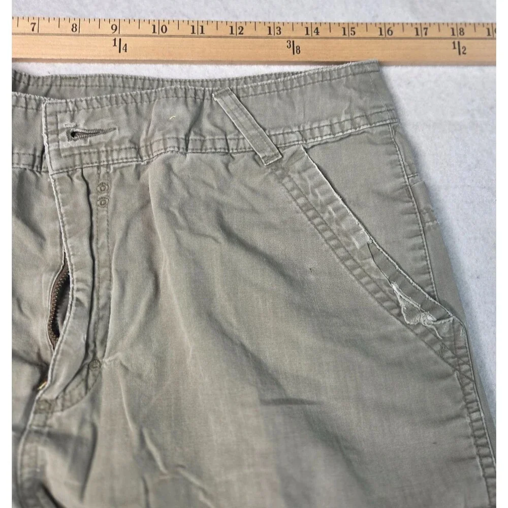 Patagonia Organic Cotton Cargo Shorts Men's Size 33 Khaki Hiking Utility